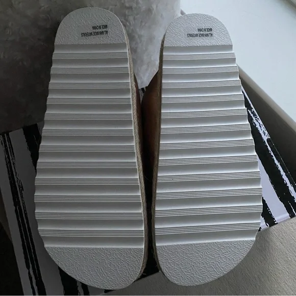 Rose Gold DBL BUCKLE UP Sz 9 CARTHER-RG-EO By Dolce Vita NWT - Picture 9 of 11